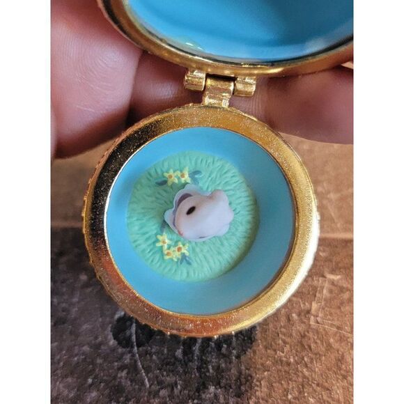 Hallmark 2000 rabbit Easter Egg surprise ornament xmas decor - Picture 4 of 6